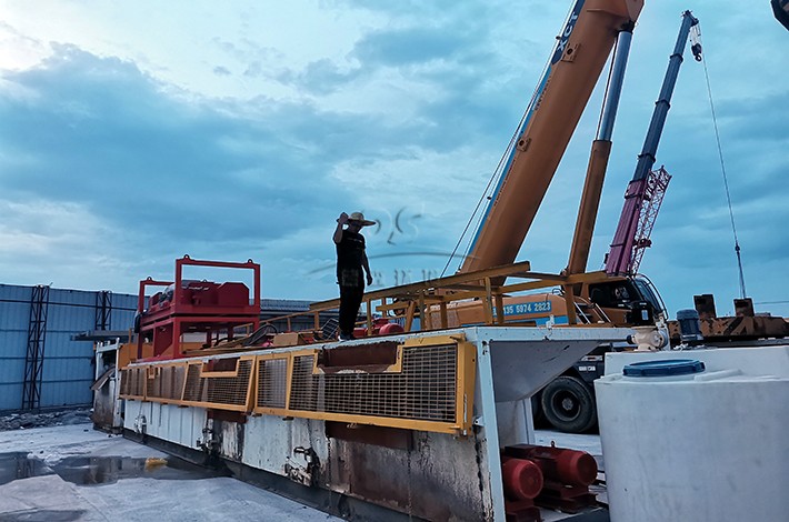 土壤污染修復(fù)項目現(xiàn)場 土壤污染修復(fù)項目現(xiàn)場