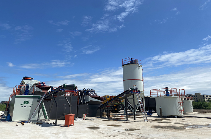 土壤修復(fù)現(xiàn)場(chǎng)