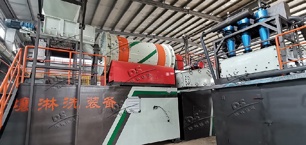 廣州化工污染土壤淋洗修復(fù)項(xiàng)目現(xiàn)場(chǎng)